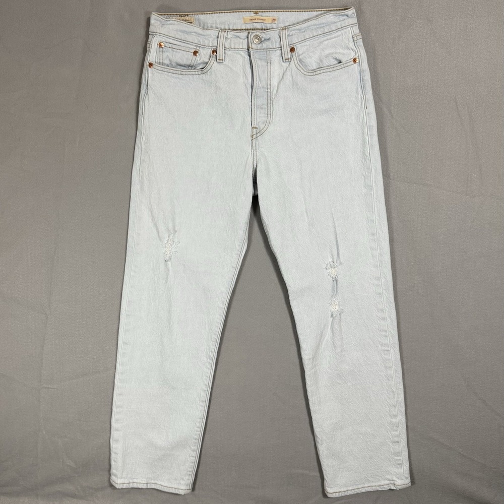 Levi's Wedgie Straight Fit Jeans Size 29 High Rise Waist Light‎ Wash Button Fly